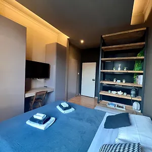 New Luxury Stunning Bilo In The Heart Of Moscova Apartment Mailand